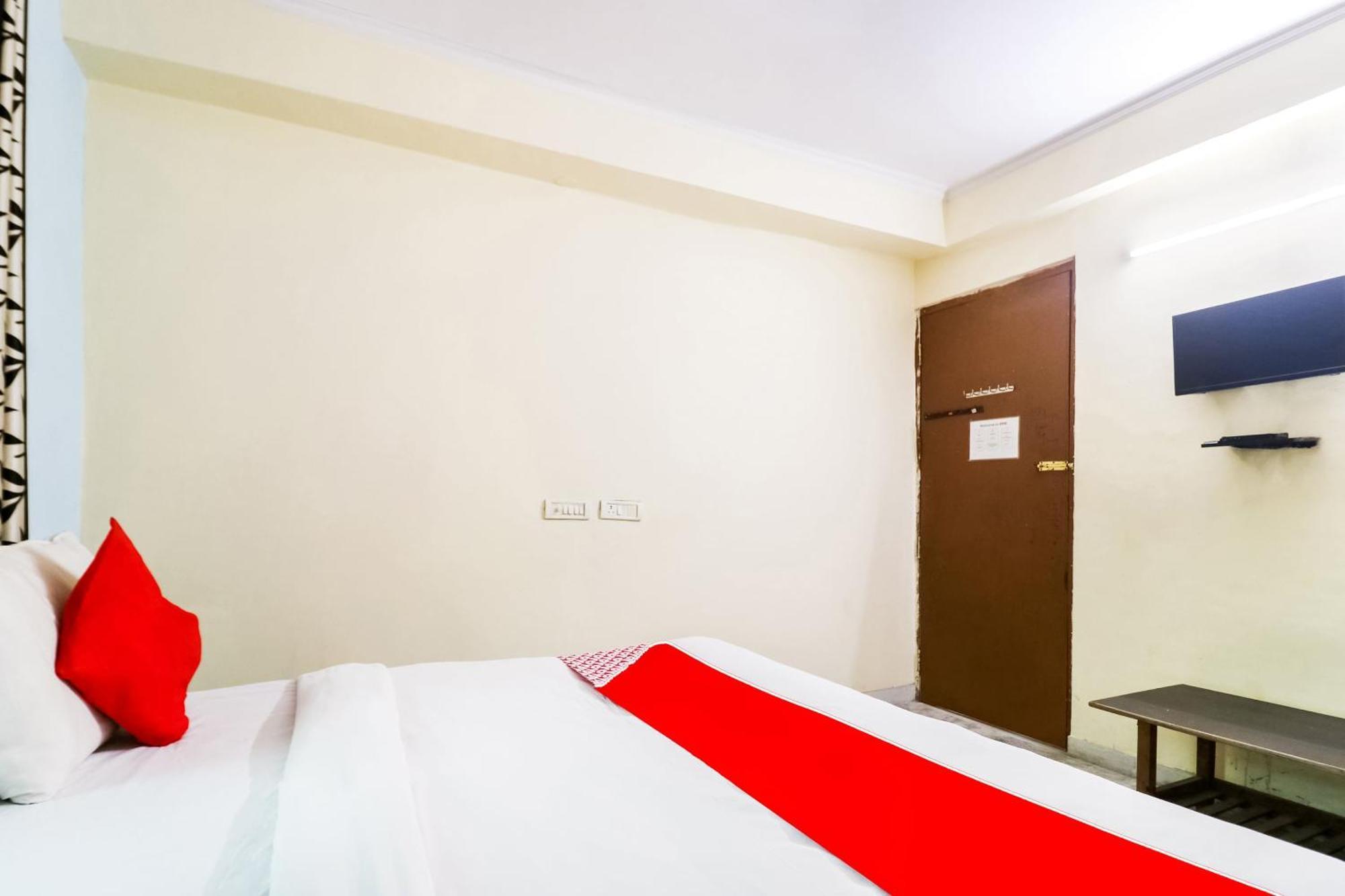 Hotel OYO Flagship 73770 Maurya Residency Gurgaon Exterior foto